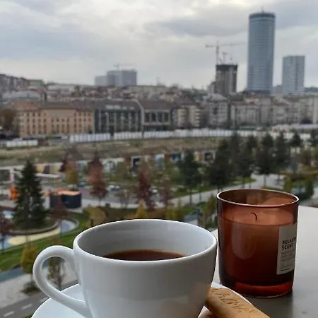 Dom Boutique Aurora شقة