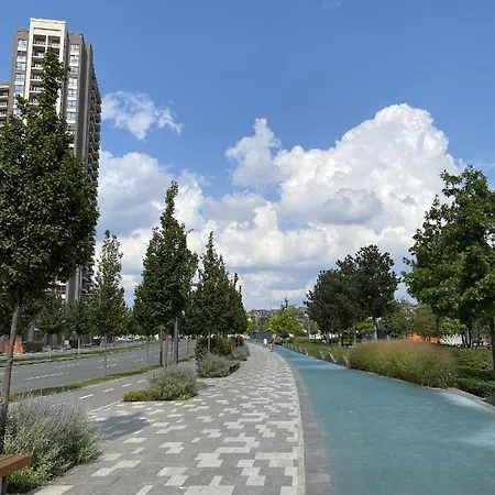 Dom Boutique Aurora شقة